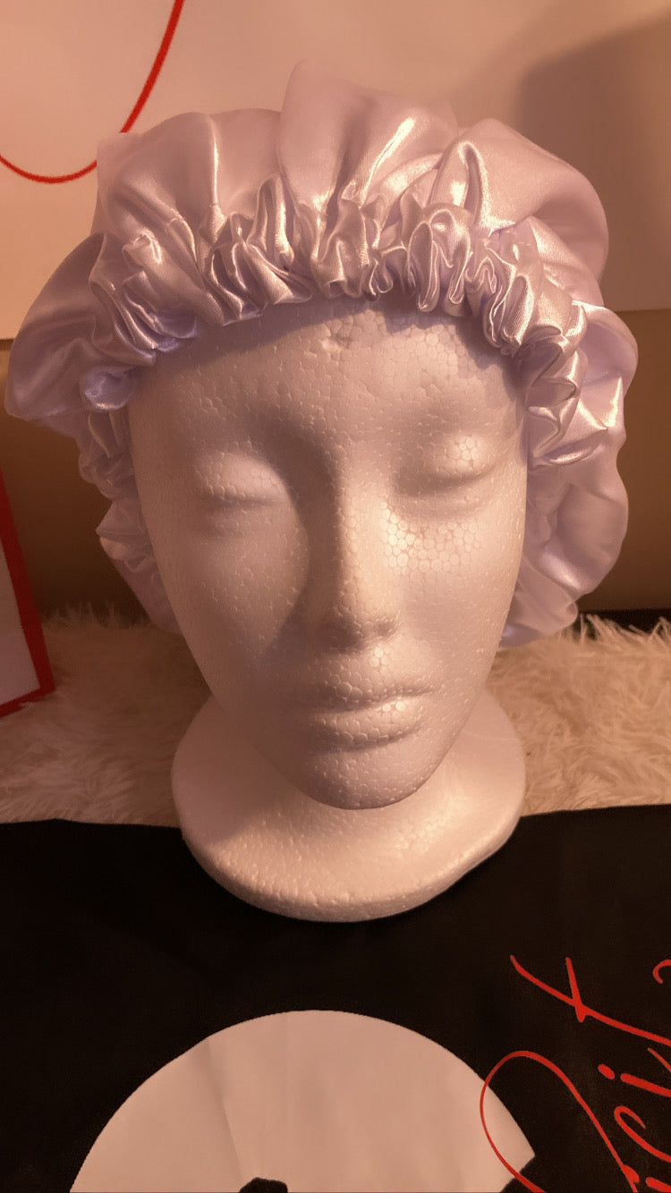 White Xxplicit bonnet
