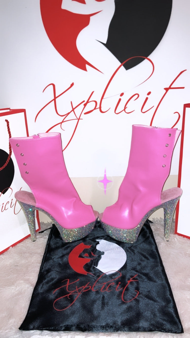Pink ankle boots *clearance*